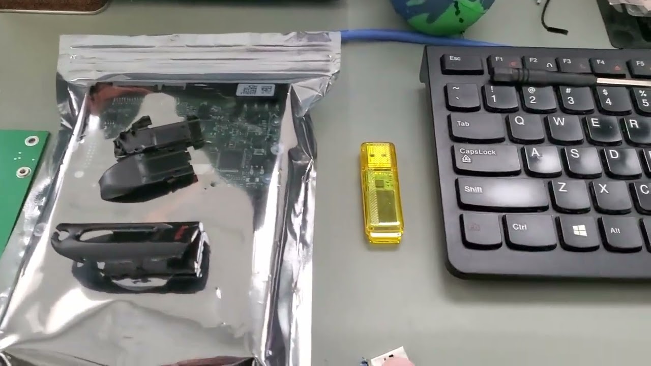 How to recover a USB Flash Thumb Drive with broken connector that is too damaged