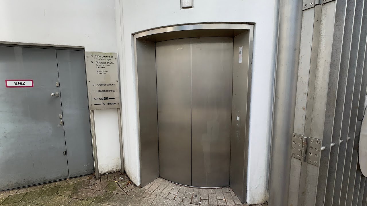 Zylindrischer LUTZ Aufzug (Neumünster) Kuhberg 19