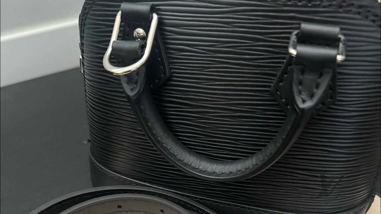 Louis Vuitton Alma Nano Review!