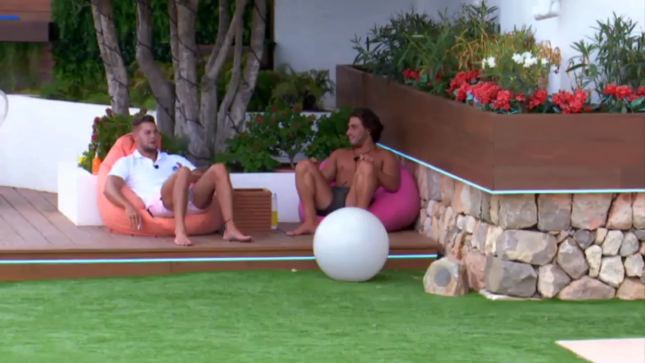 Love island 2017 Chris and Kem brother brotherrrr