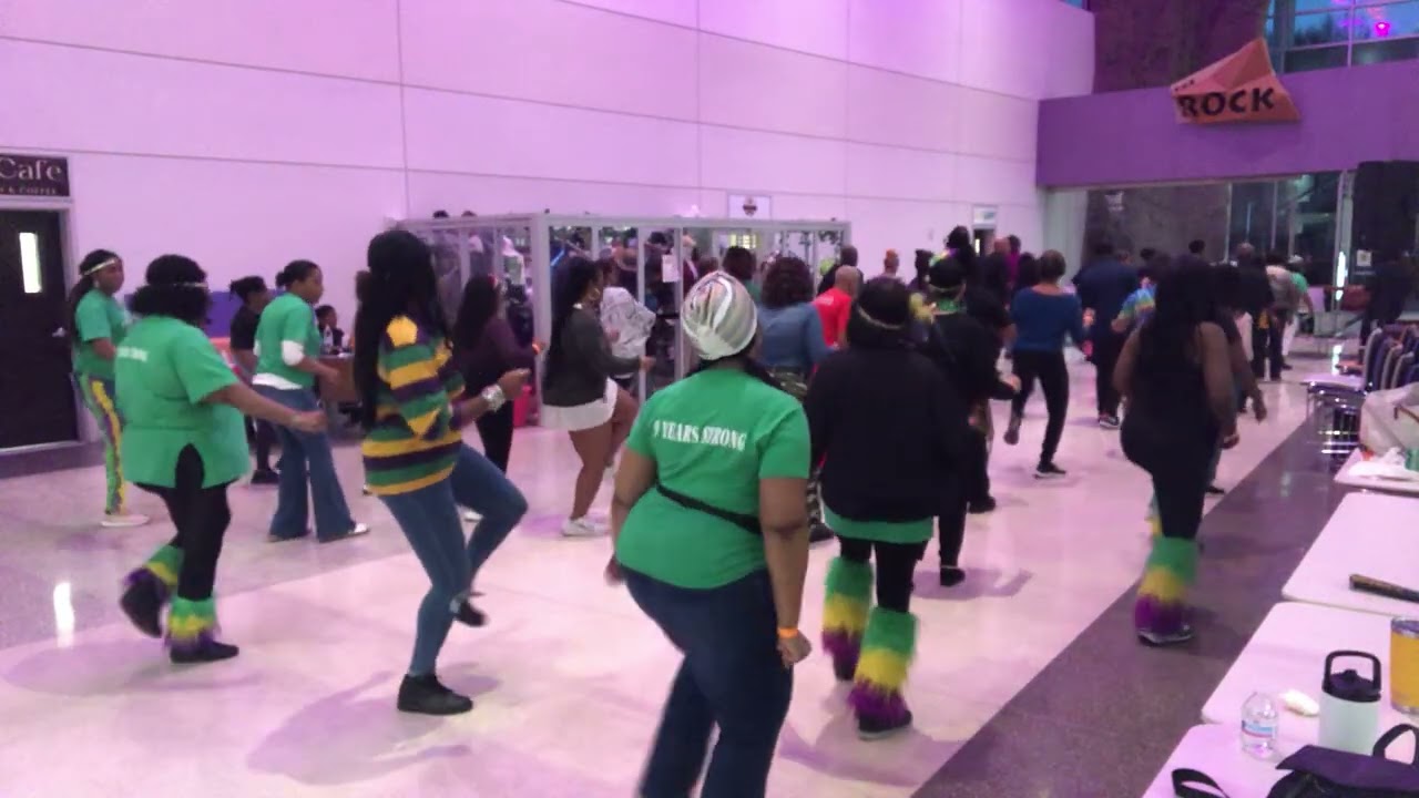 Dance Flow Fridays @ EpiCenter