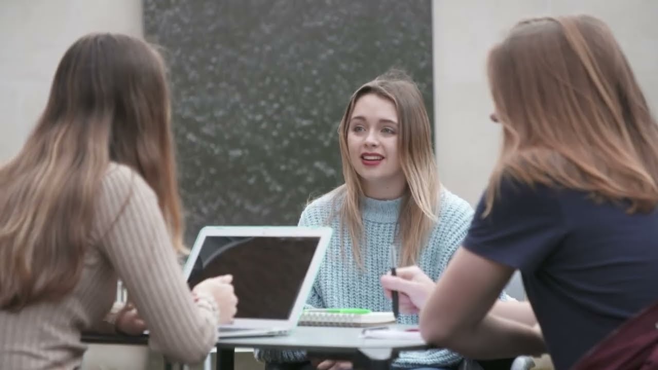 Discover LLM Master of Laws, Law and Business