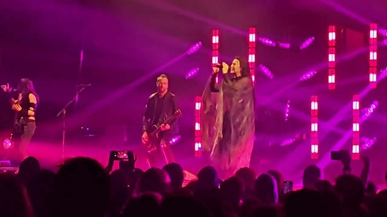 Evanescence - Halloween theme/ Blind Belief 10/29/24 London, ON, Canada