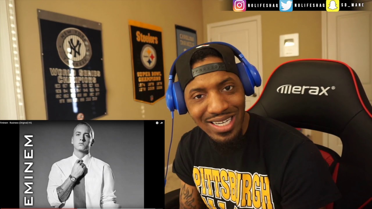 REACTING TO EMINEM 