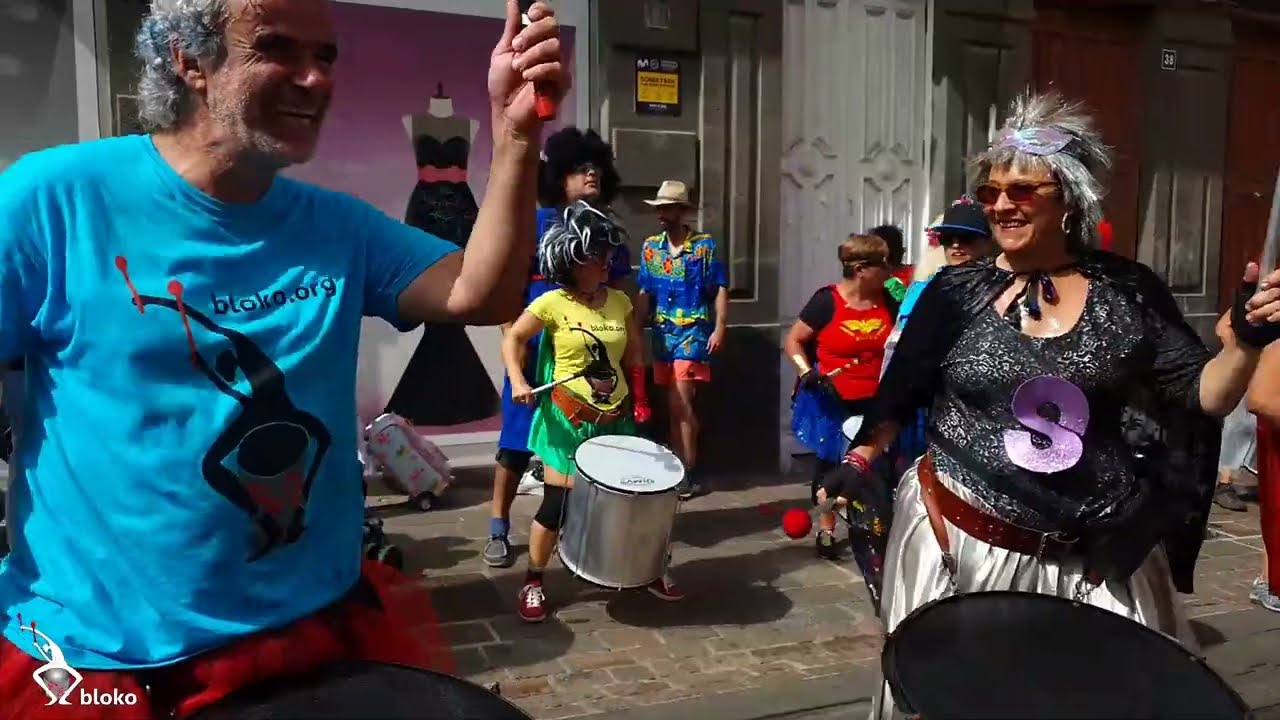 Bloko en el Carnaval de Día de Santa Cruz de Tenerife 2022