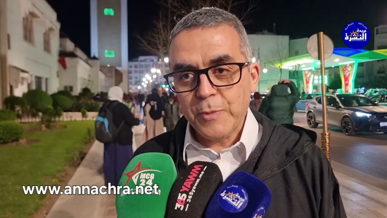 دعاء ختم القرآن وصلاة التراويح في ليلة القدر بمسجد محمد الخامس بطنجة.