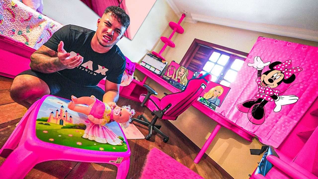 TUDO ROSA NO QUARTO DO NOVO MORADOR!! *TROLAGEM*