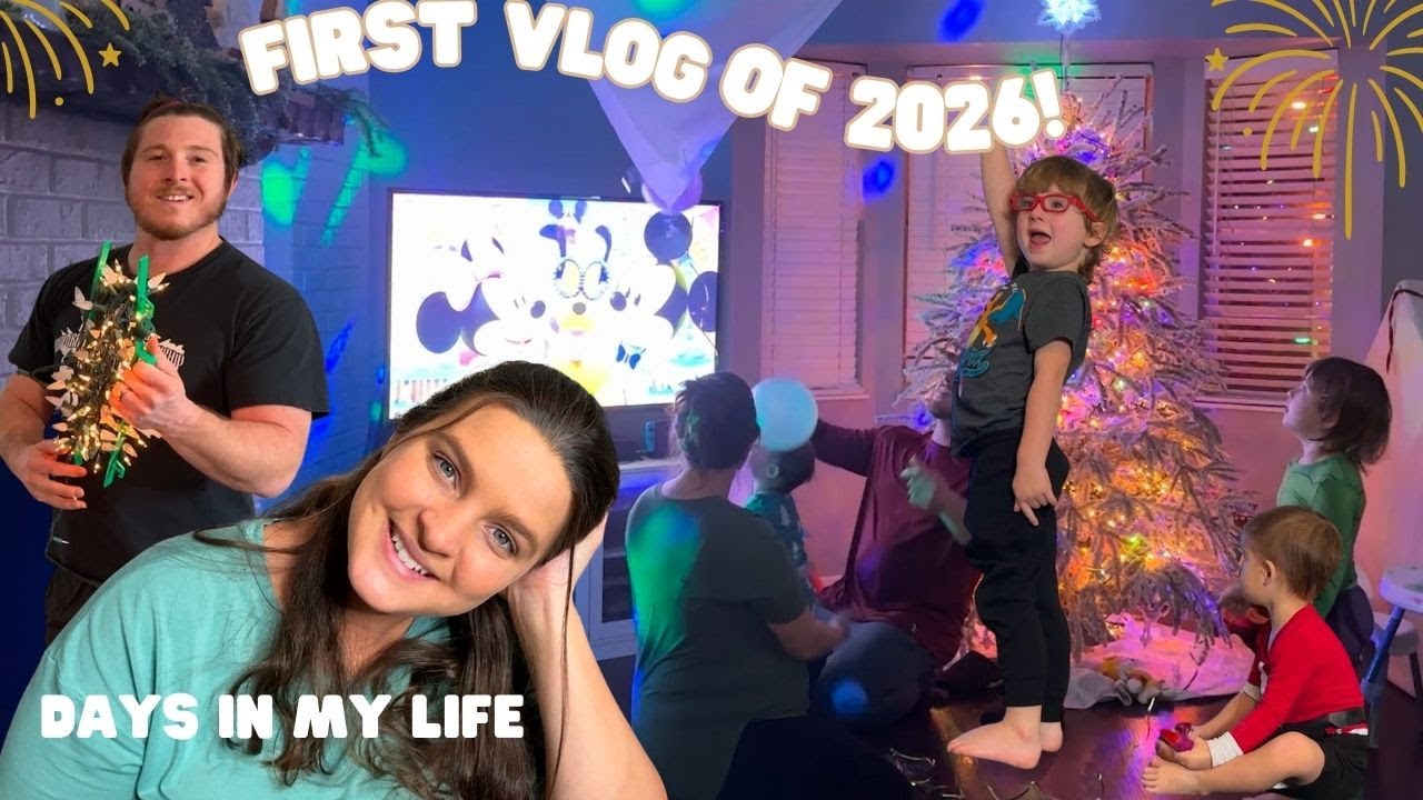 First Vlog of the New Year | Sickness & Taking Down Christmas!