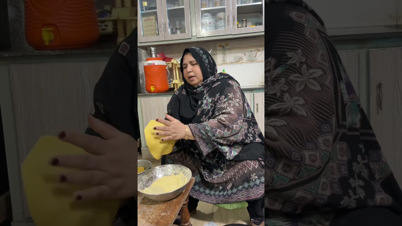 How to make maki ki roti ❤️ #minifamily #shorts #ytshorts #comedy #funny