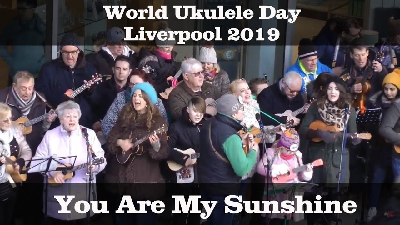 World Ukulele Day Liverpool, Megabusk, Liverpool.  You Are My Sunshine