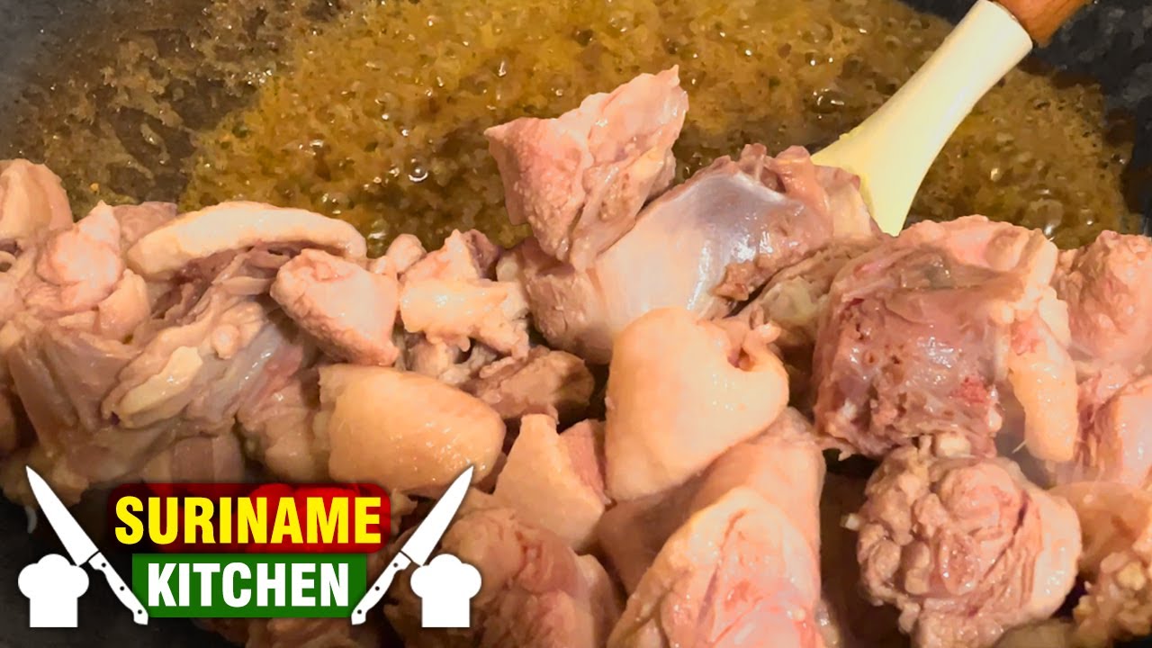 Peking Eend Vlees In Masala (Voor Het Eerst Gekookt) | Peking Duck Masala (Cooked for First Time)