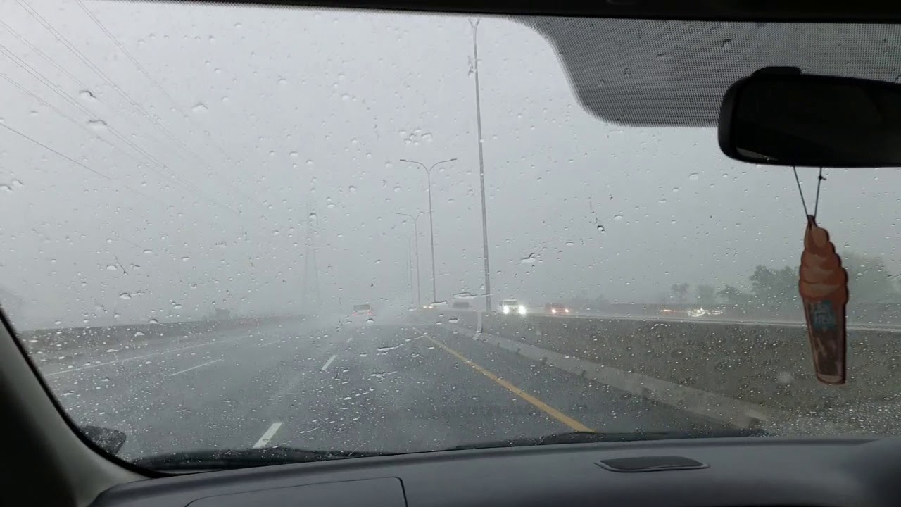 Hujan Deras Tol Bangil-Sidoarjo