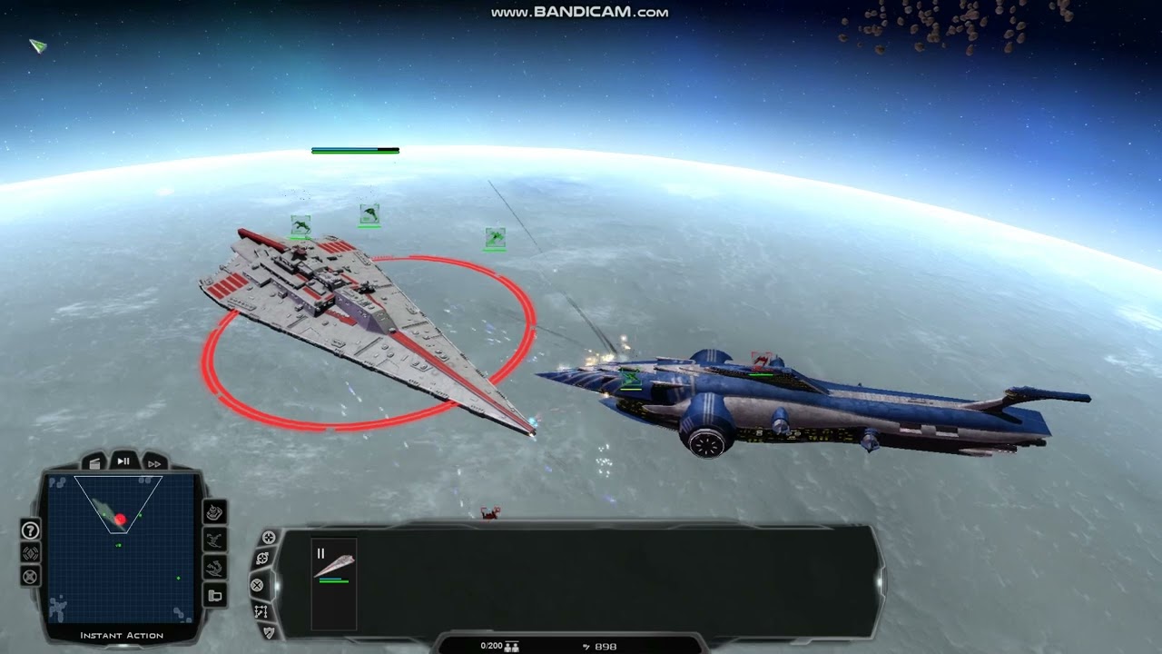 Mandator 2 Star Dreadnaught vs Subjugator heavy cruiser