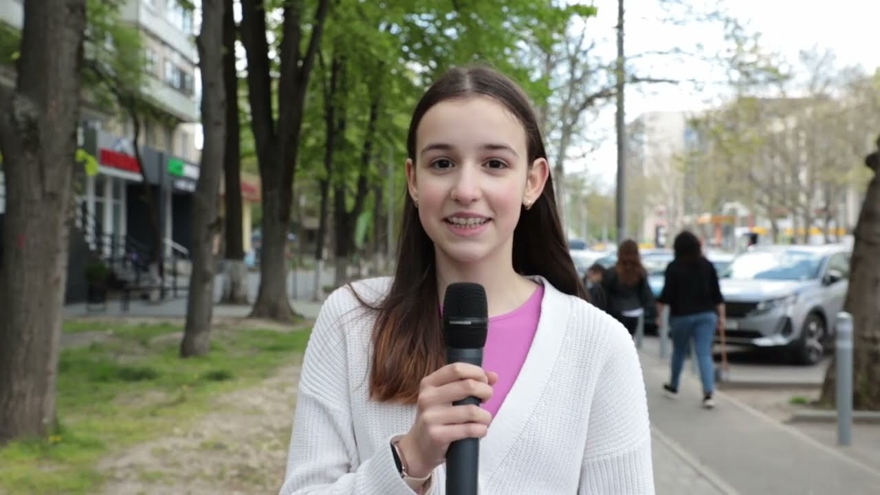 C&acirc;nd ați cumpărat ultima dată o carte? &Icirc;ntreabă Nicoleta.