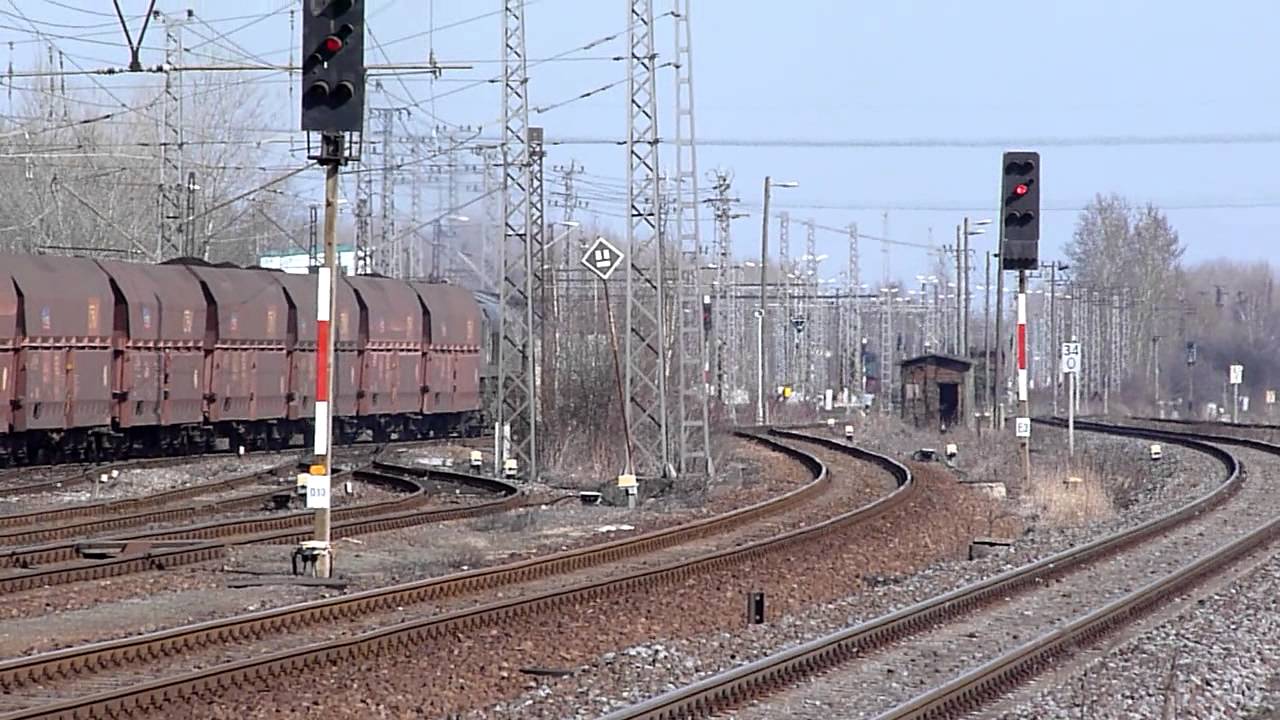 Class66 in Profen Richtung Leipzig