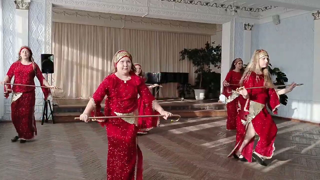 Восточный танец Саиди