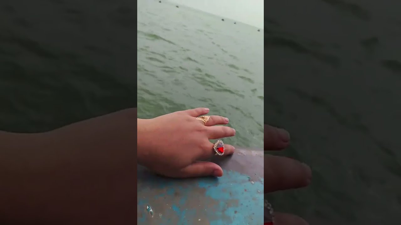চলে এলাম পদ্মা নদীতে