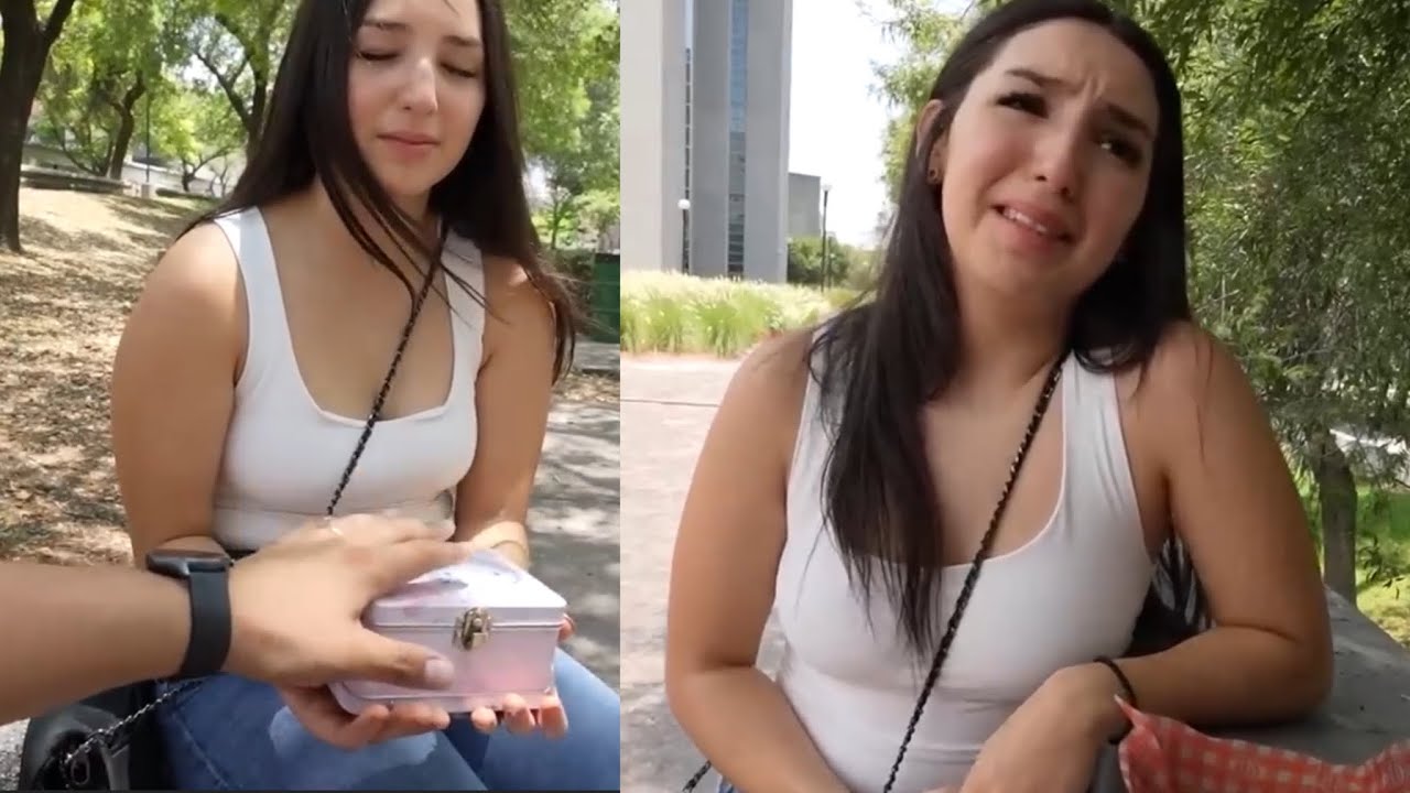 Hei le, nula hmelțha khawngaihthlak hian tunge a tawn? Eng malsaqmna nge a dawn? Insûm tum hram ang.