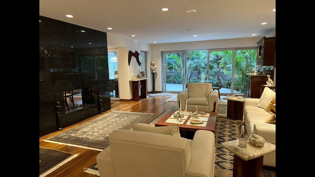 Venta de espectacular departamento con jardín y terraza frente al Golf los Inkas