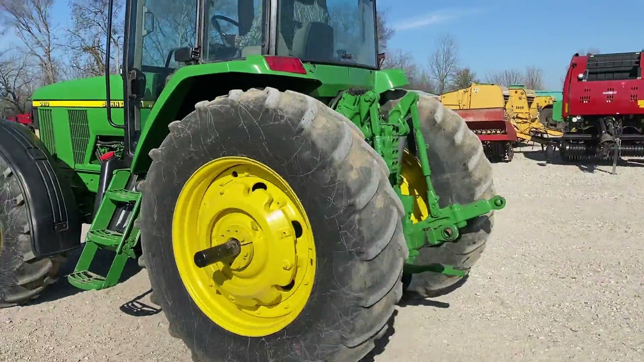 JOHN DEERE 7410 For Sale