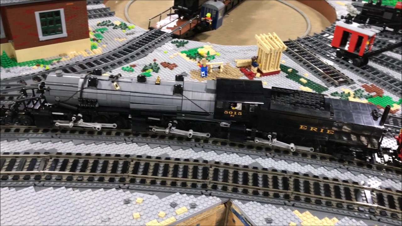 Trainspotting: PennLUG Trains at Philly Brickfest 2017