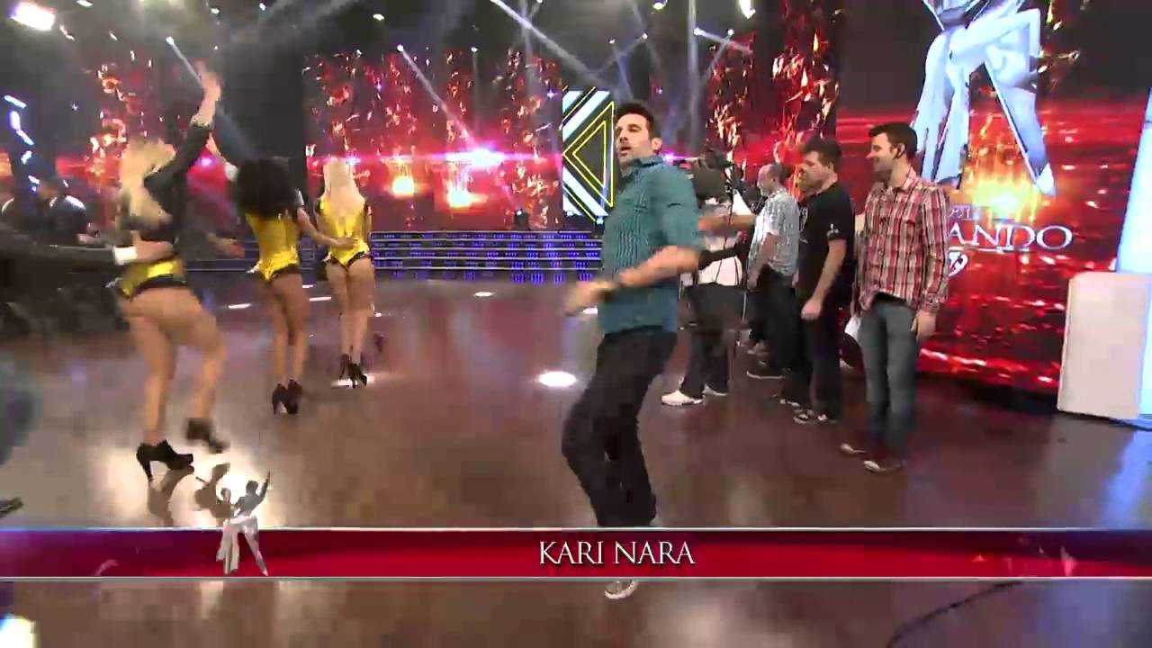 Showmatch 2014 - El desopilante baile de José María al ritmo de Kari Nara