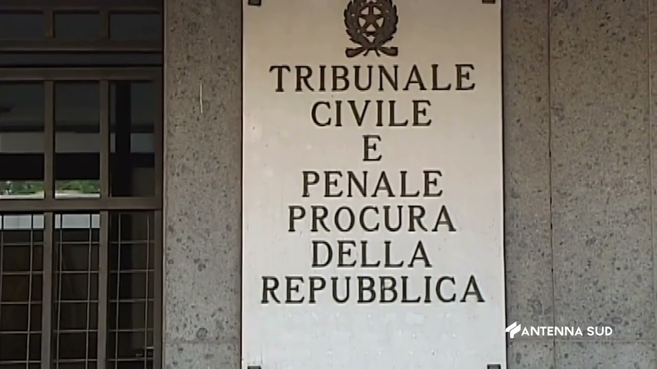 17 MAGGIO 2024   TARANTO   PRESUNTE MOLESTIE A MINORENNE MENTRE GUARDAVA UN FILM CON IL FIGLIO