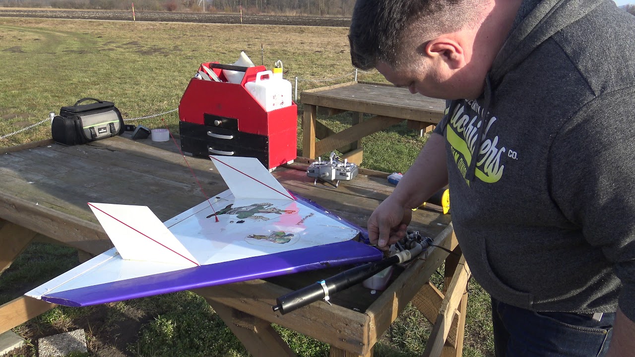 Protech Laser Arrow Flying wing 1000mm with Rossi 45 glow engine Game over