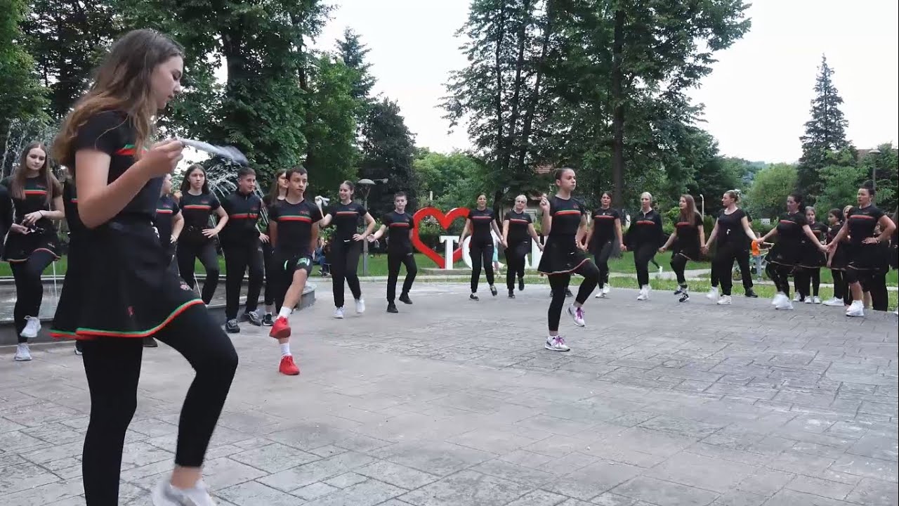 U Tesliću održan javni čas folklora u organizaciji KUD „Vez“ – Početak dana TV K3