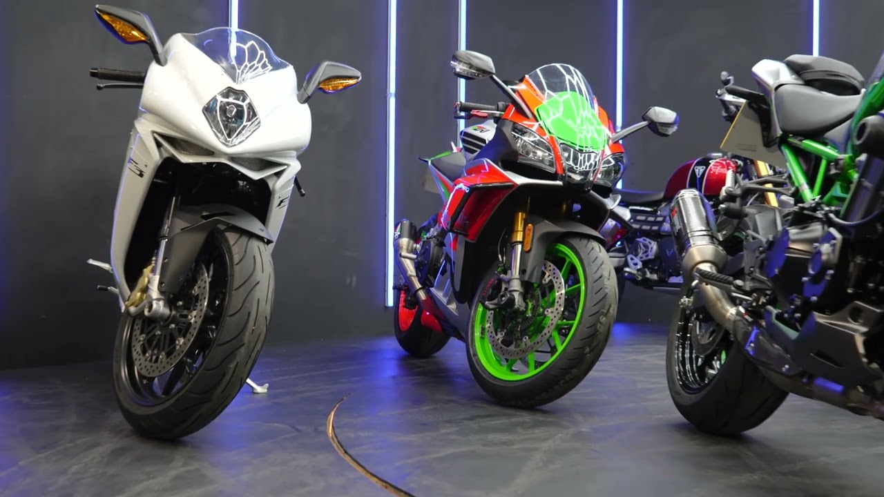 FULL THROTTLE BIKE INSTANT WINS [Draw January 25th] £2,500 END PRIZE