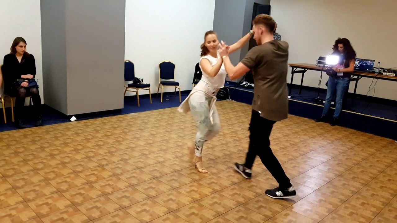 Peter & Alexandra – Bachata Dominicana – 