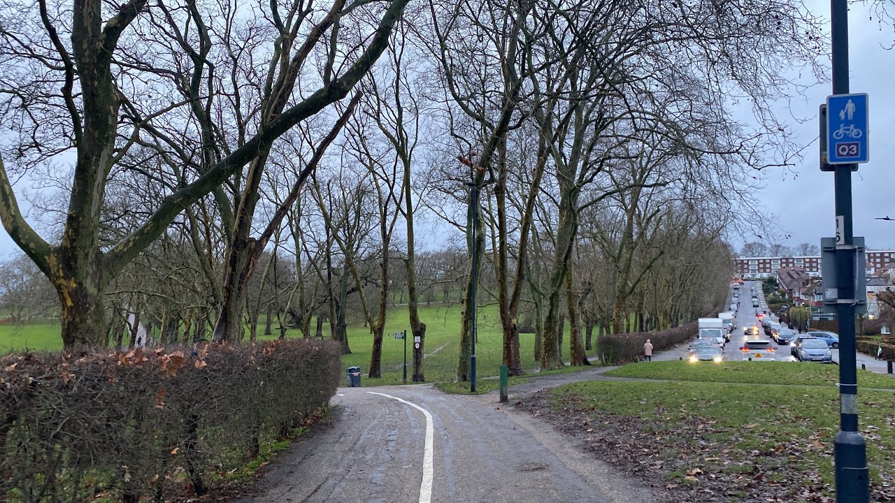 Gladstone Park