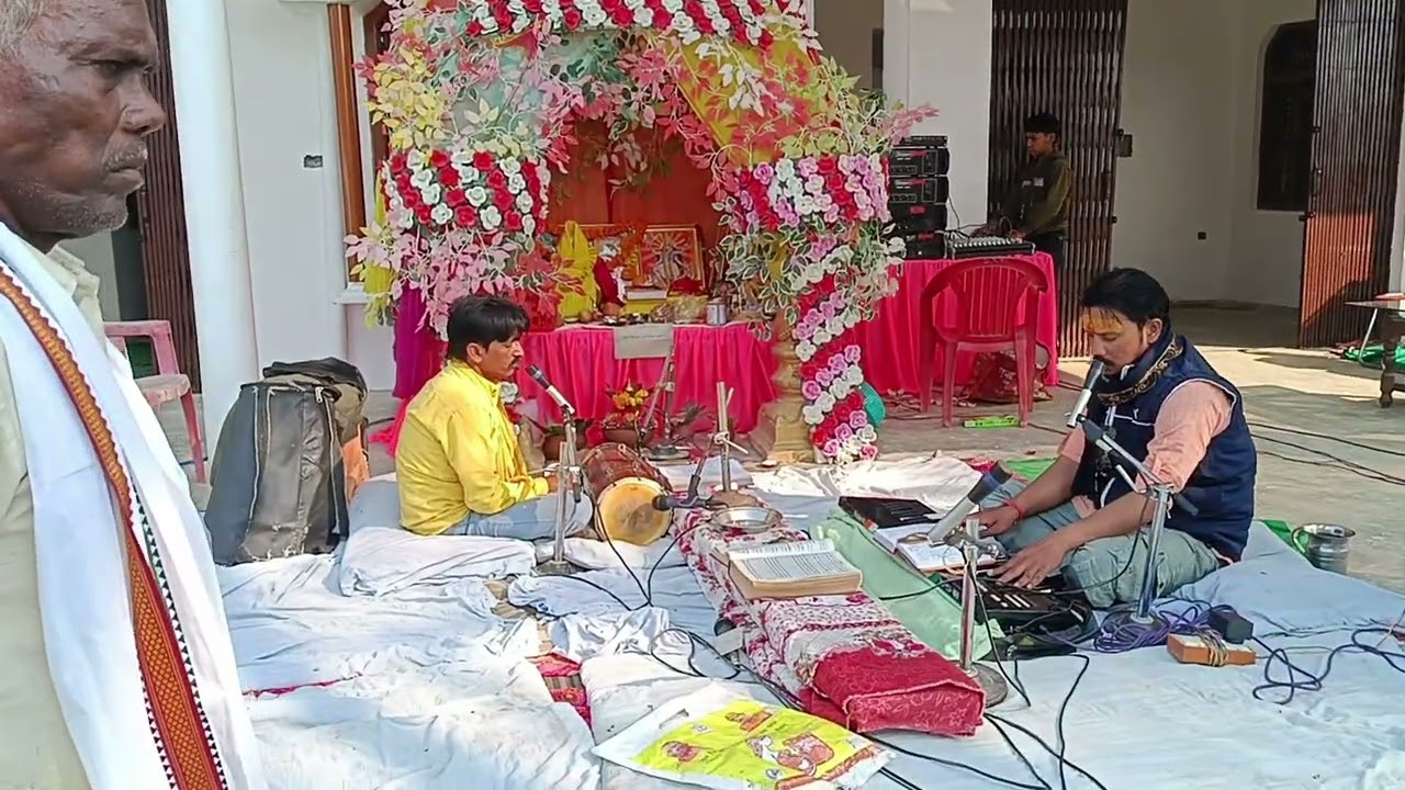 Om sadguru aadesh शिवा टेंट हाउस शेखनपुर के मालिक के आवास पर श्री रामचरितमानस पाठ की एक झलक
