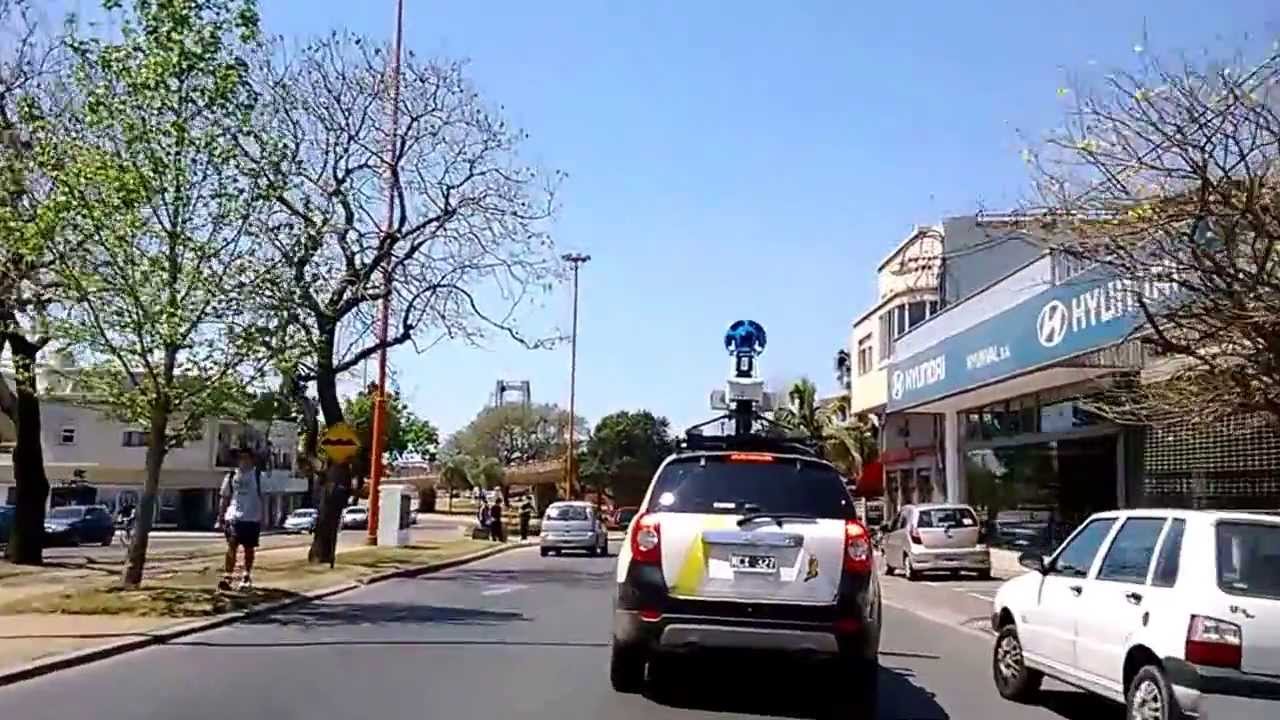 Persiguiendo la camioneta de Google Maps! (1)
