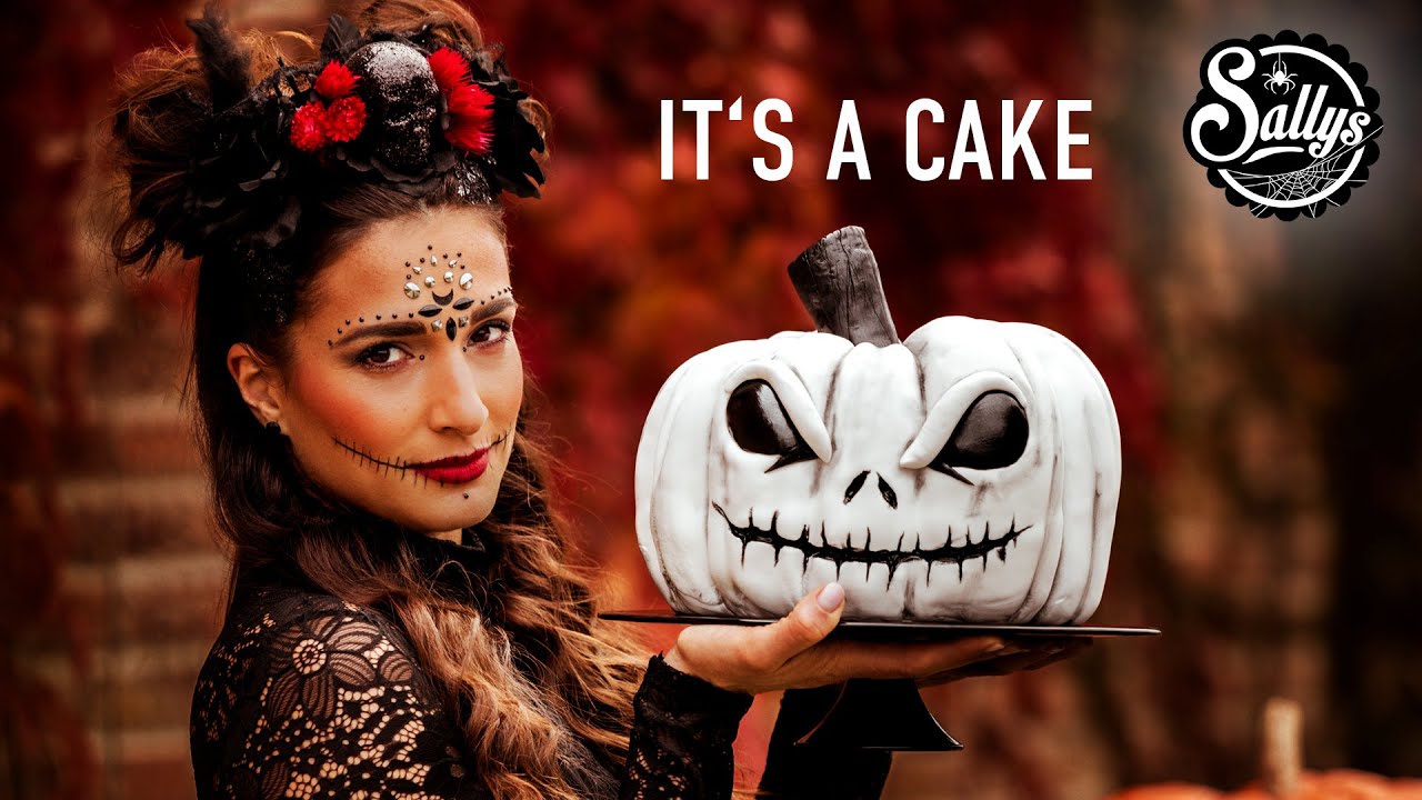 Halloween Torte (richtig gruselig) Kürbis Motivtorte / Makeup und Dekoration