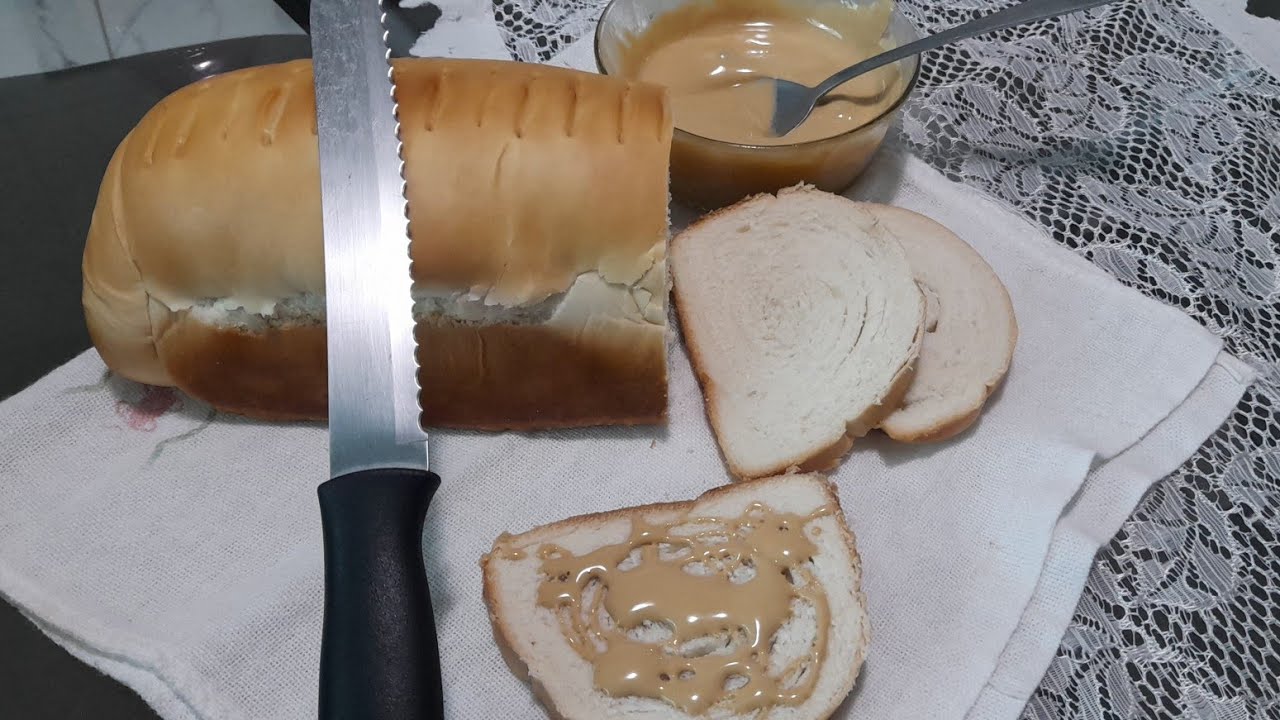 PRIMEIRO PÃO COM O NOVO FERMENTO NATURAL DE TRIGO.