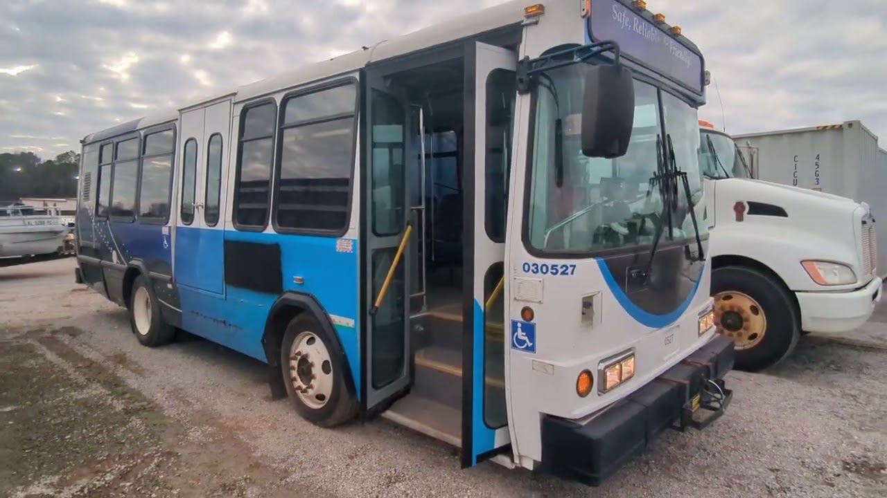 2009 El Dorado Shuttle Bus to be auctioned by Fowler Auction