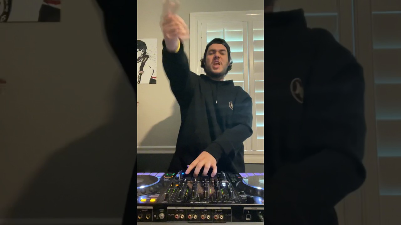 SampliFire, Nika D X Morbeato X Advptive #dubstep #riddim #edm #rave #festival #djmix #dj #lostlands