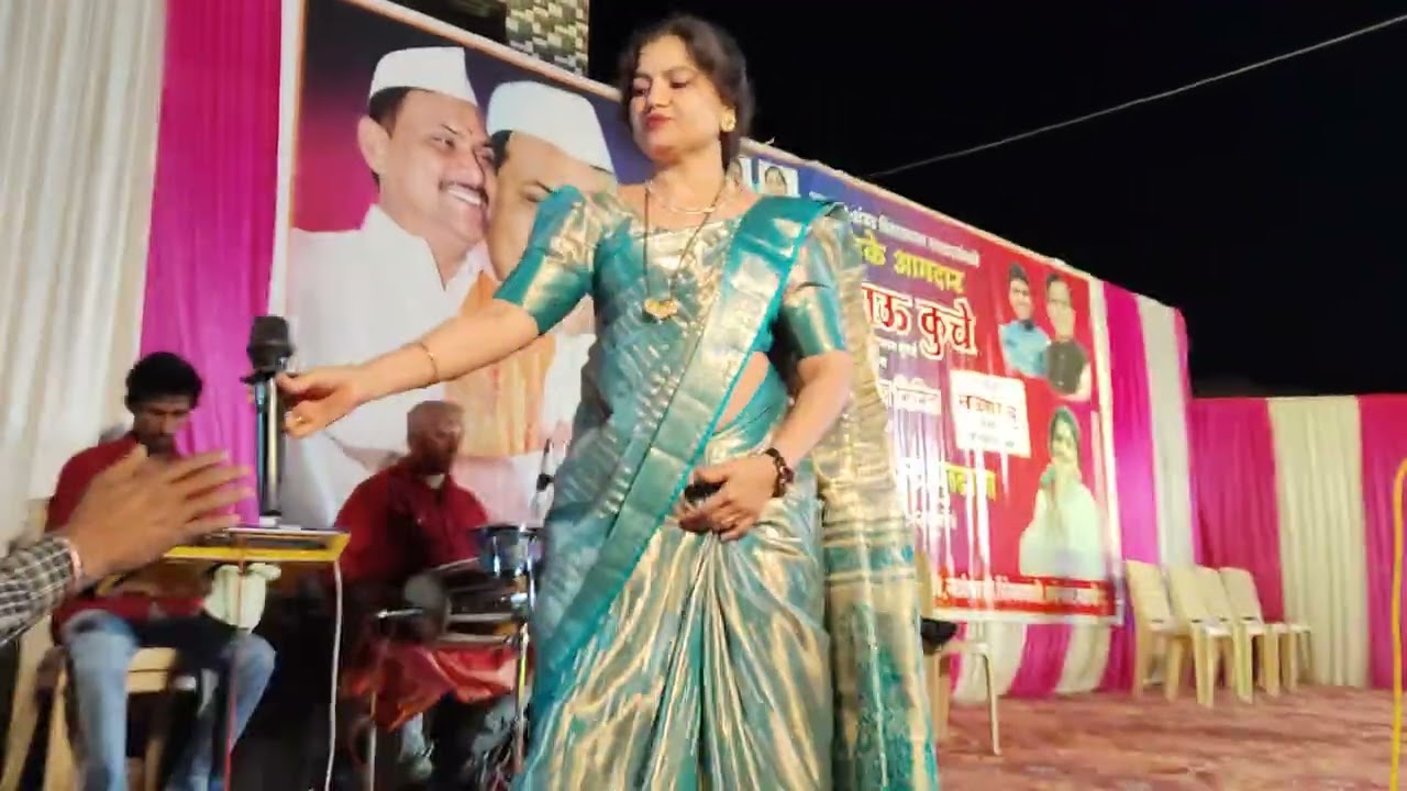 Prachi maliwale prastut:-aalap musical group buldana sing-prachi maliwale