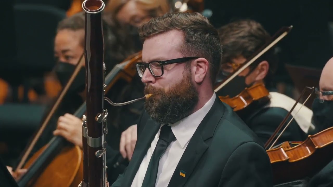 Frank Martin: Concerto for seven wind instruments, timpani, percussion, and string orchestra