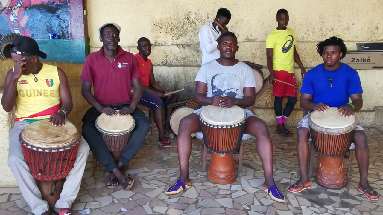 Bilakoro dunun-soro- Turani- et konkoba avec Billy konate. Djembe tradition