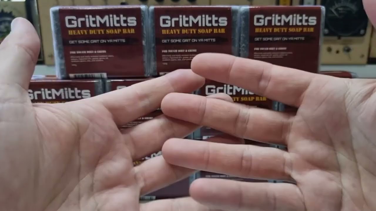 Aussie Repair Guy compares GritMitts & Solvol