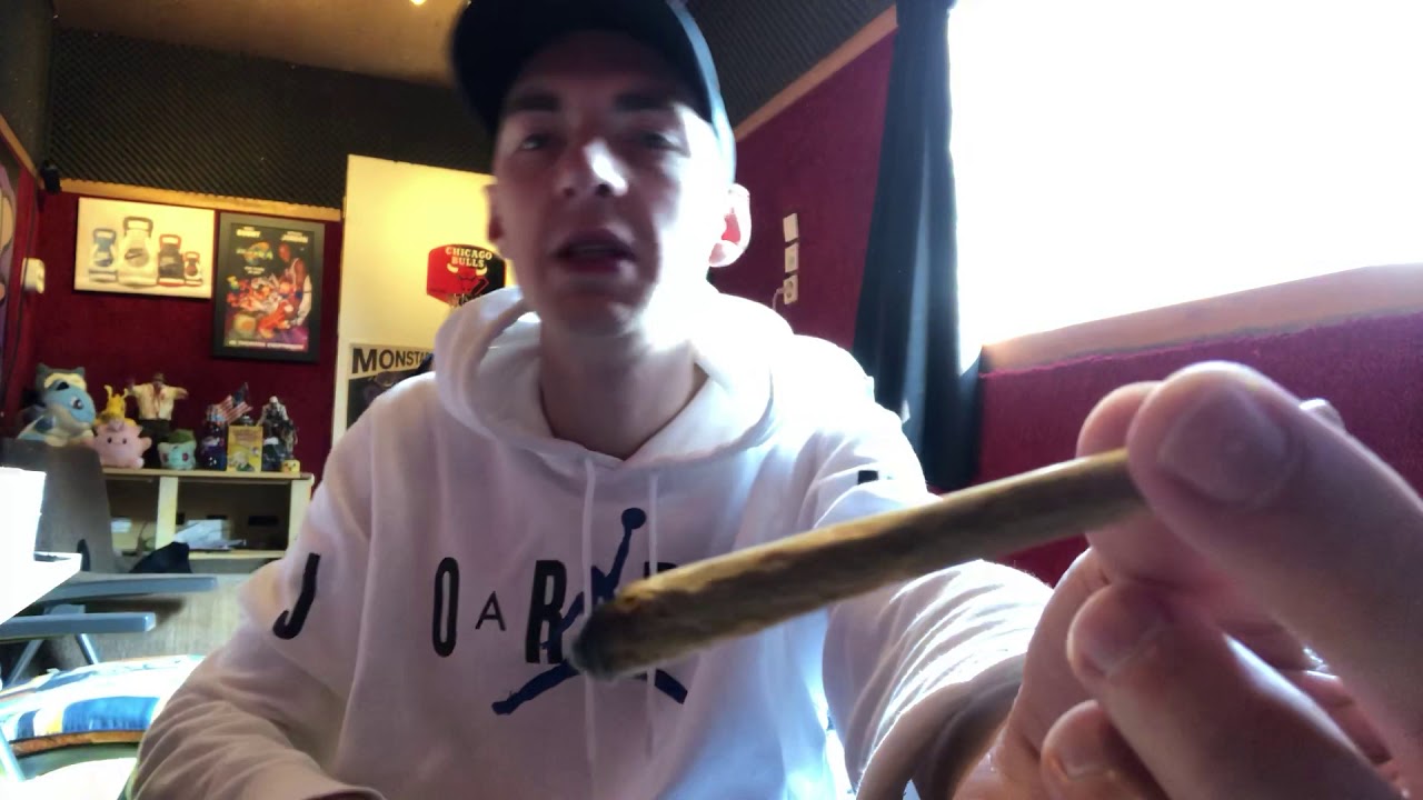 Holy Grail Kush Smoke Session
