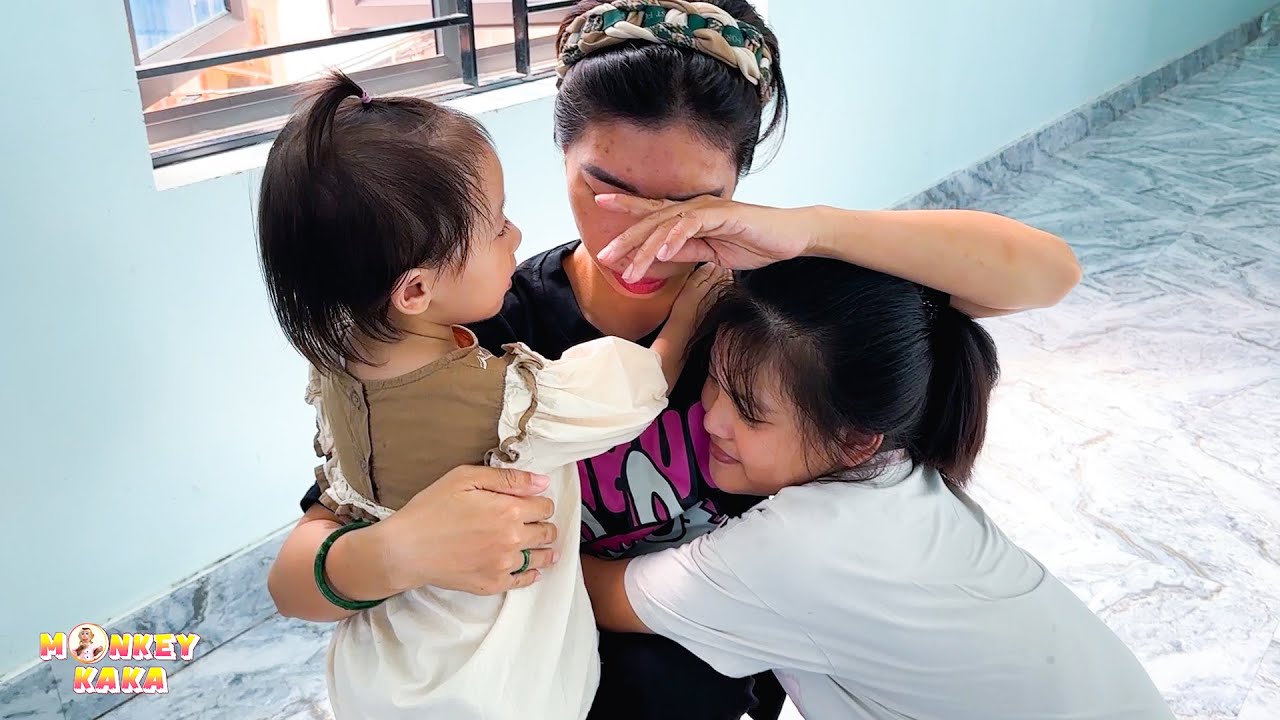 Mom cried when she remembered Monkey Kaka giving her flowers