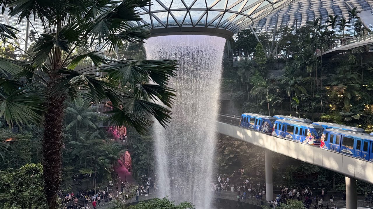 A Short Escape to Southeast Asia | Our First Stop: Singapore
