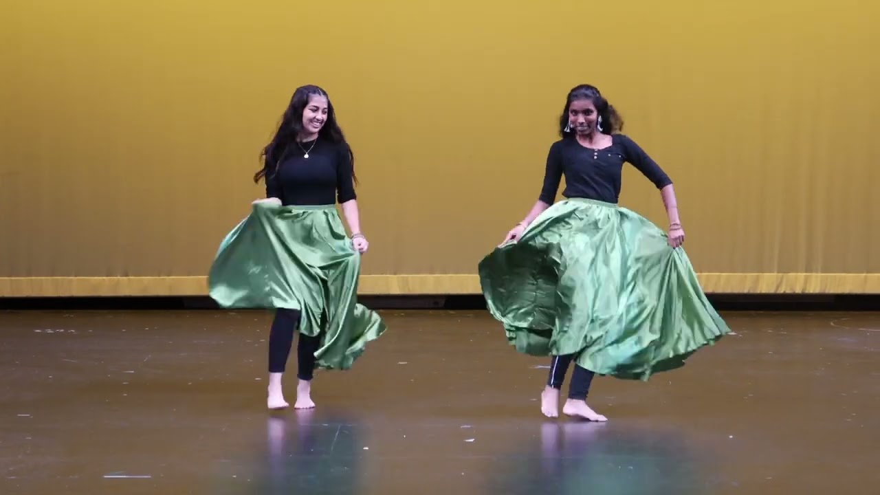 Radha Kaise & Dholida - Jasleen & Nikitha, Multicultural Showcase 2023