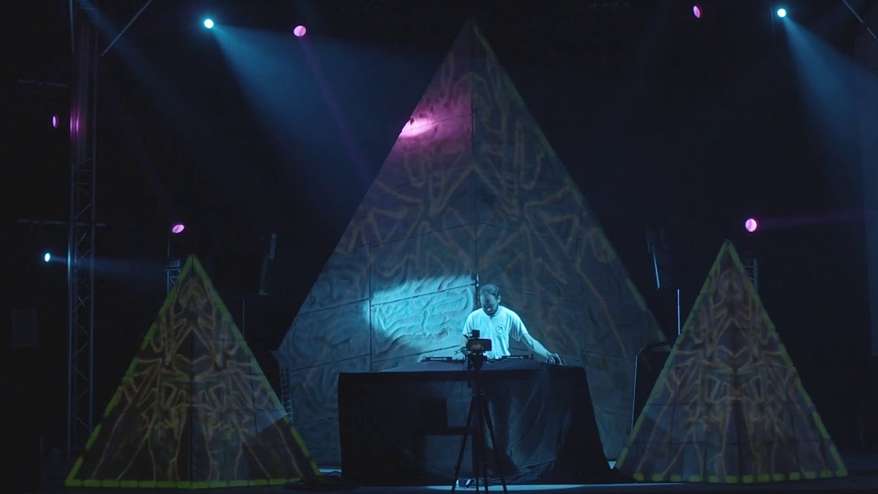 JAQUARIUS LIVE SET - WE ARE RAVE - HANGAR FL