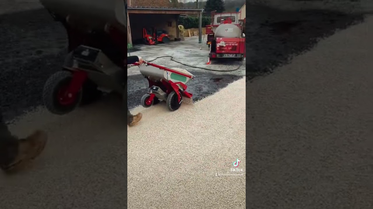 R&eacute;alisation d&rsquo;un gravistar avec une brouette gravilloneuse