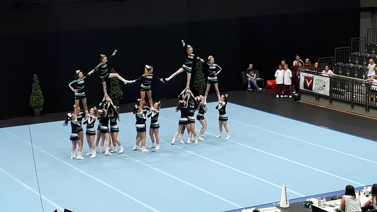 Danube Dragons Cheerleader, ÖBV Fancy Dragons. JCH5 A.