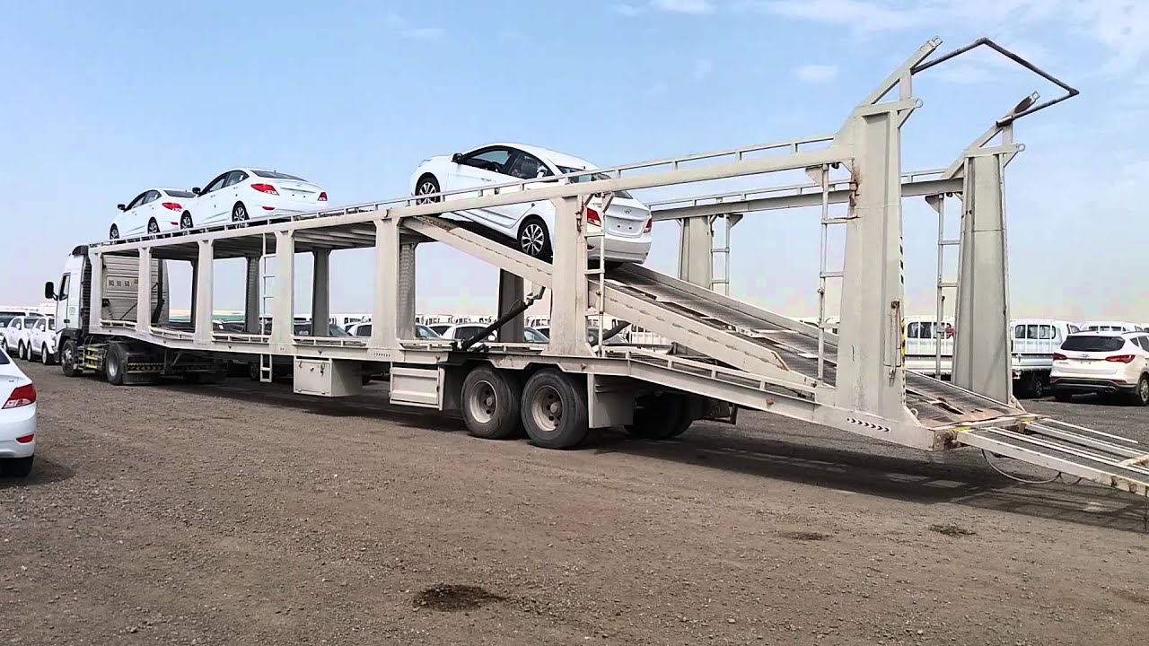 Car carrier off loading